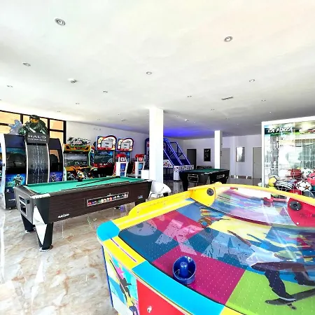 Family By The Sea, Wifi, Heated Pool In South Tenerife Appartement *