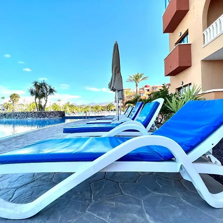 Family By The Sea, Wifi, Heated Pool In South Tenerife Apartman *